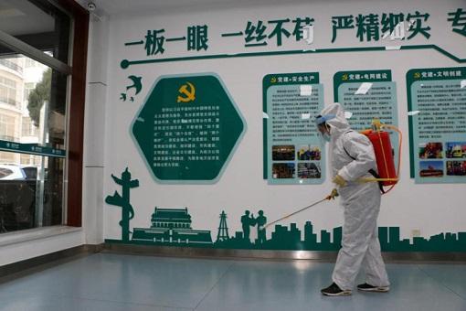 三秦大地?zé)艋鹈?送上溫暖戰(zhàn)疫情