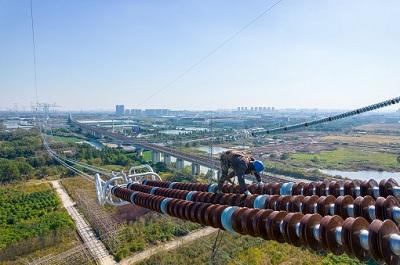 人民日報“新時代畫卷”：電力高速路助力綠色轉(zhuǎn)型