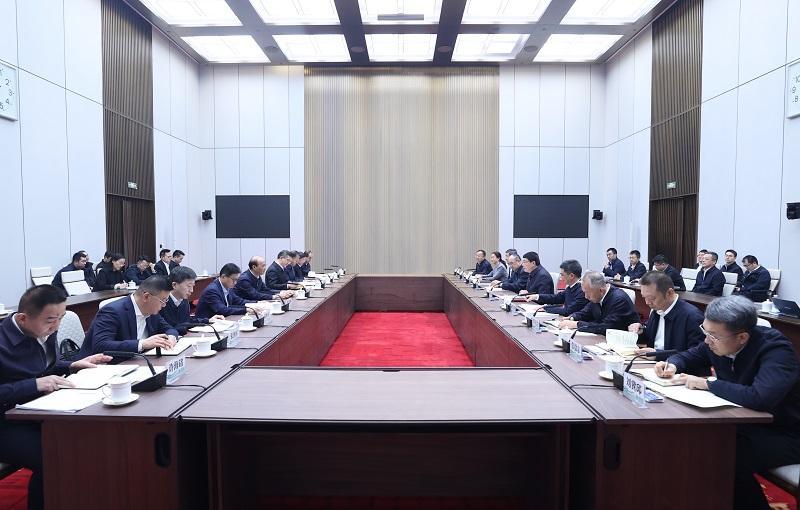 國(guó)家電網(wǎng)與青海省委省政府舉行會(huì)談