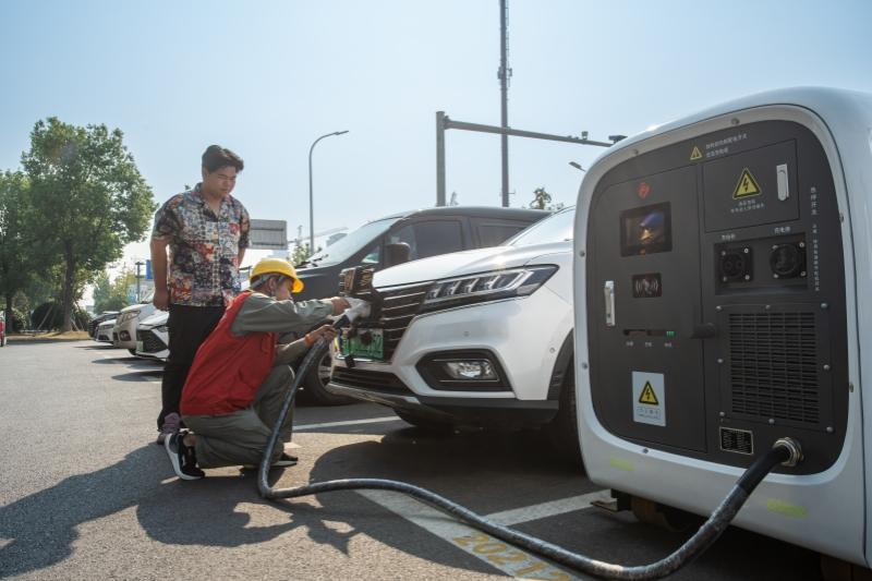 節(jié)日我在崗｜便捷充電助力綠色出行